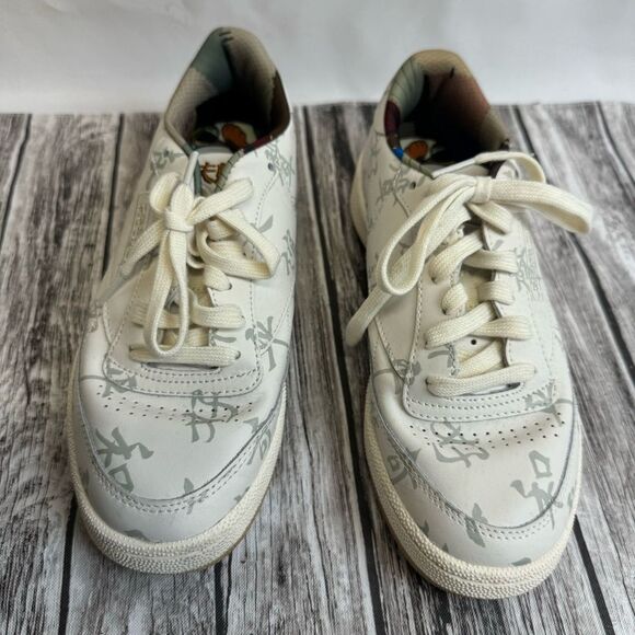 Reebok Men's Club C 85 Kung Fu Panda Special Edition Shoes 7 Cream Beige Tan - Picture 3 of 10